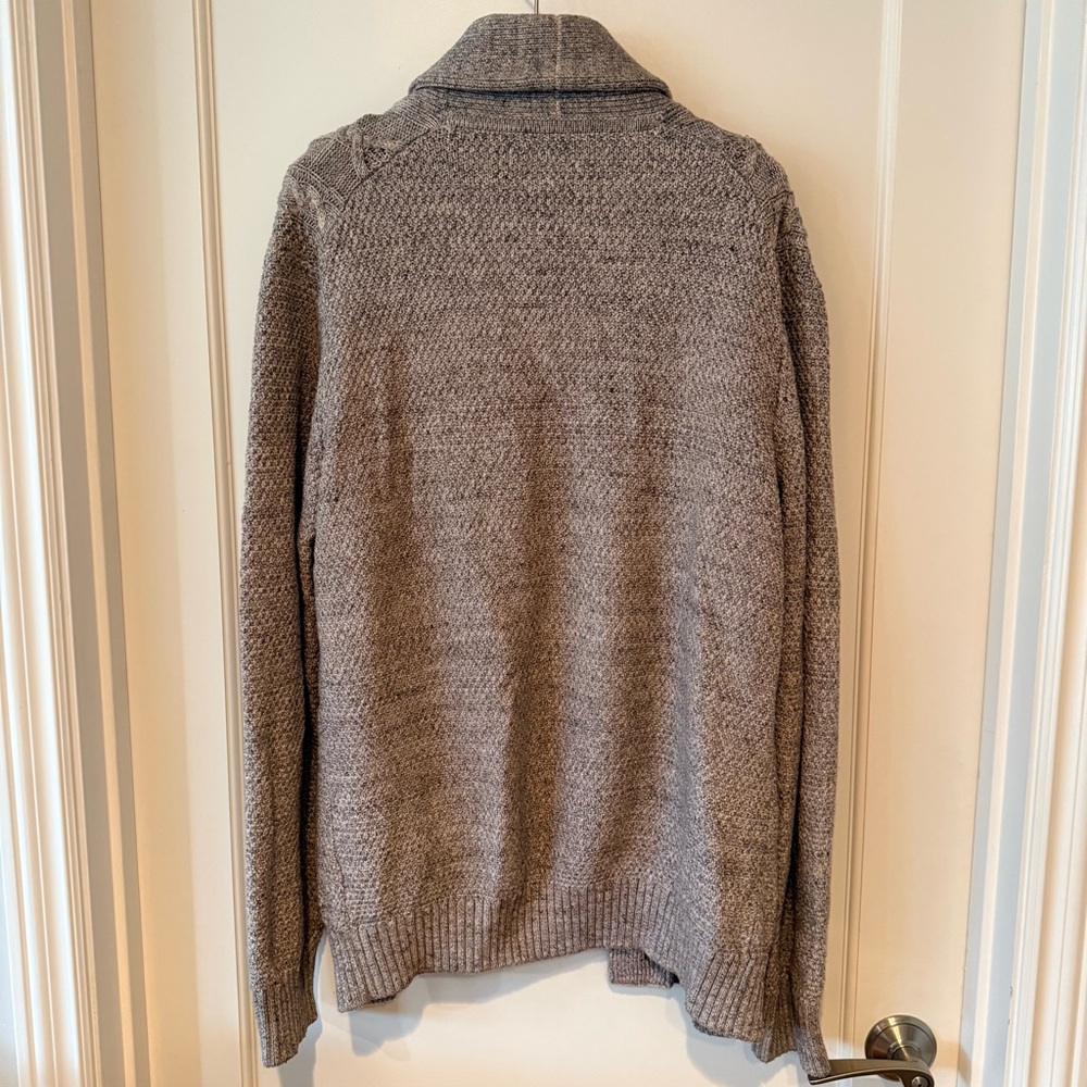 GAP Men's Gray Cable Knit Cardigan - Size Large Tall - Picture 3 of 3